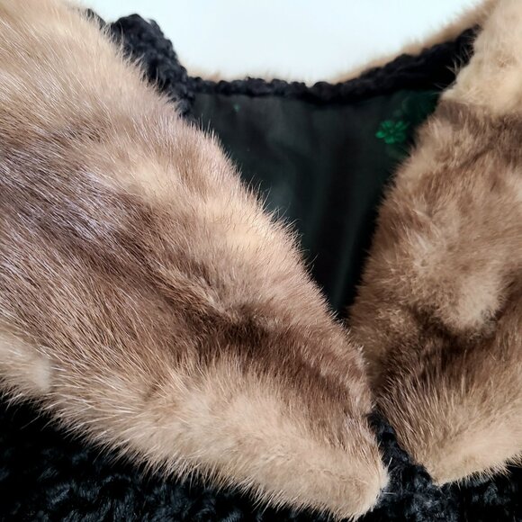Vintage Persian Lam coat with mink collar. Real fur short jacket. - Picture 3 of 10